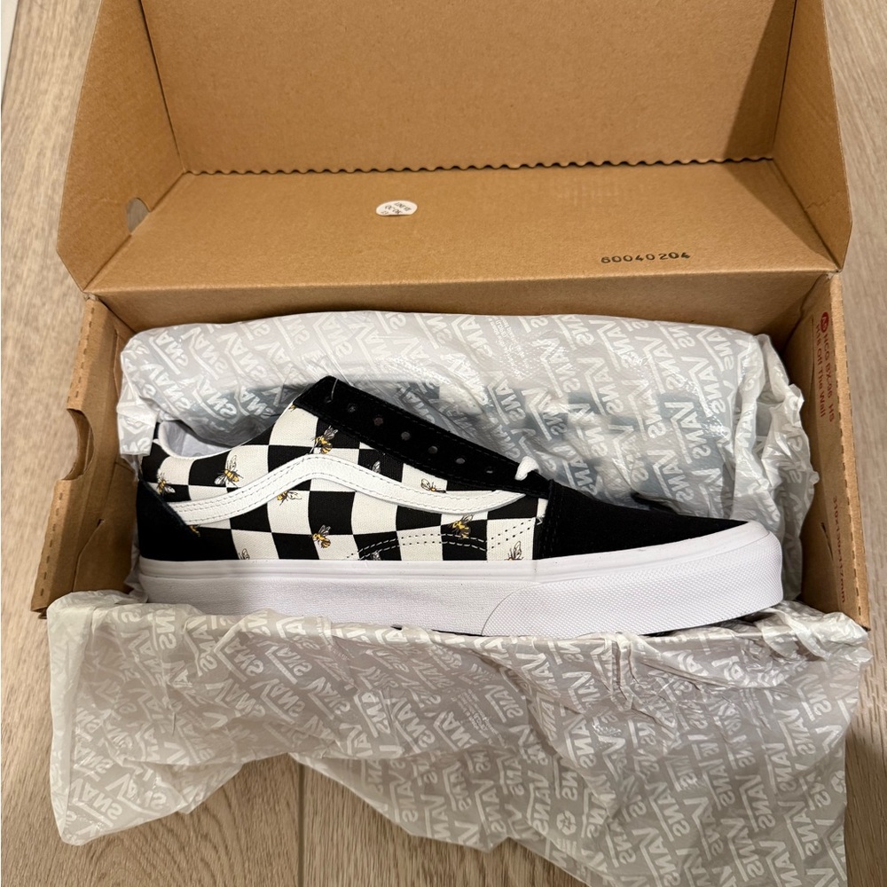 Vans Old Skool Black White Bee Check Size 10 NEW/ UNWORN